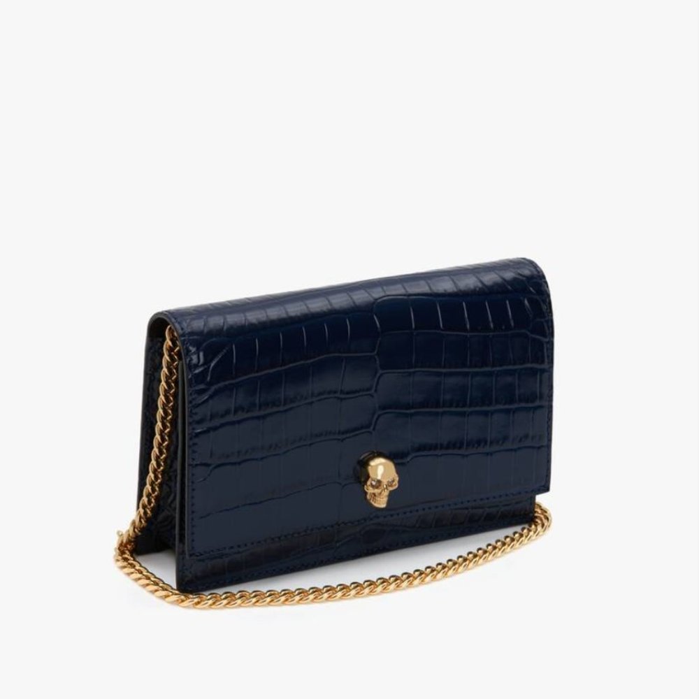 Alexander McQueen Women's Small Skull Bag in Black